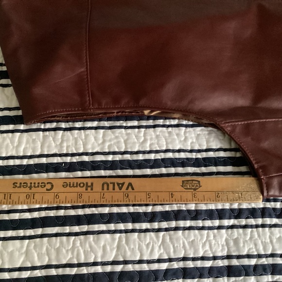 Vintage Men’s Leather Vest size size 42 - Picture 10 of 10